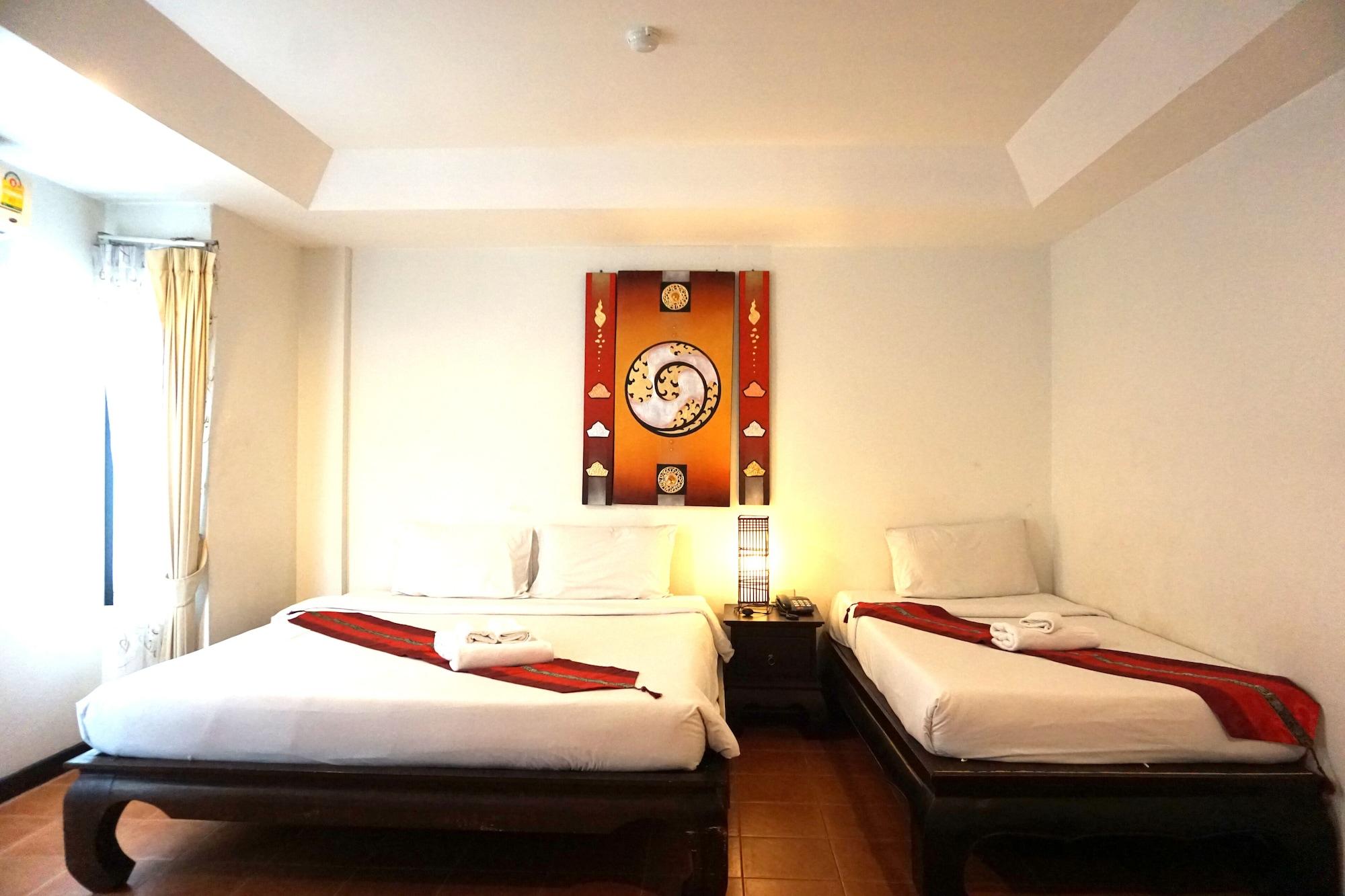 Wangburapa Grand Hotel Chiang Mai Exterior foto